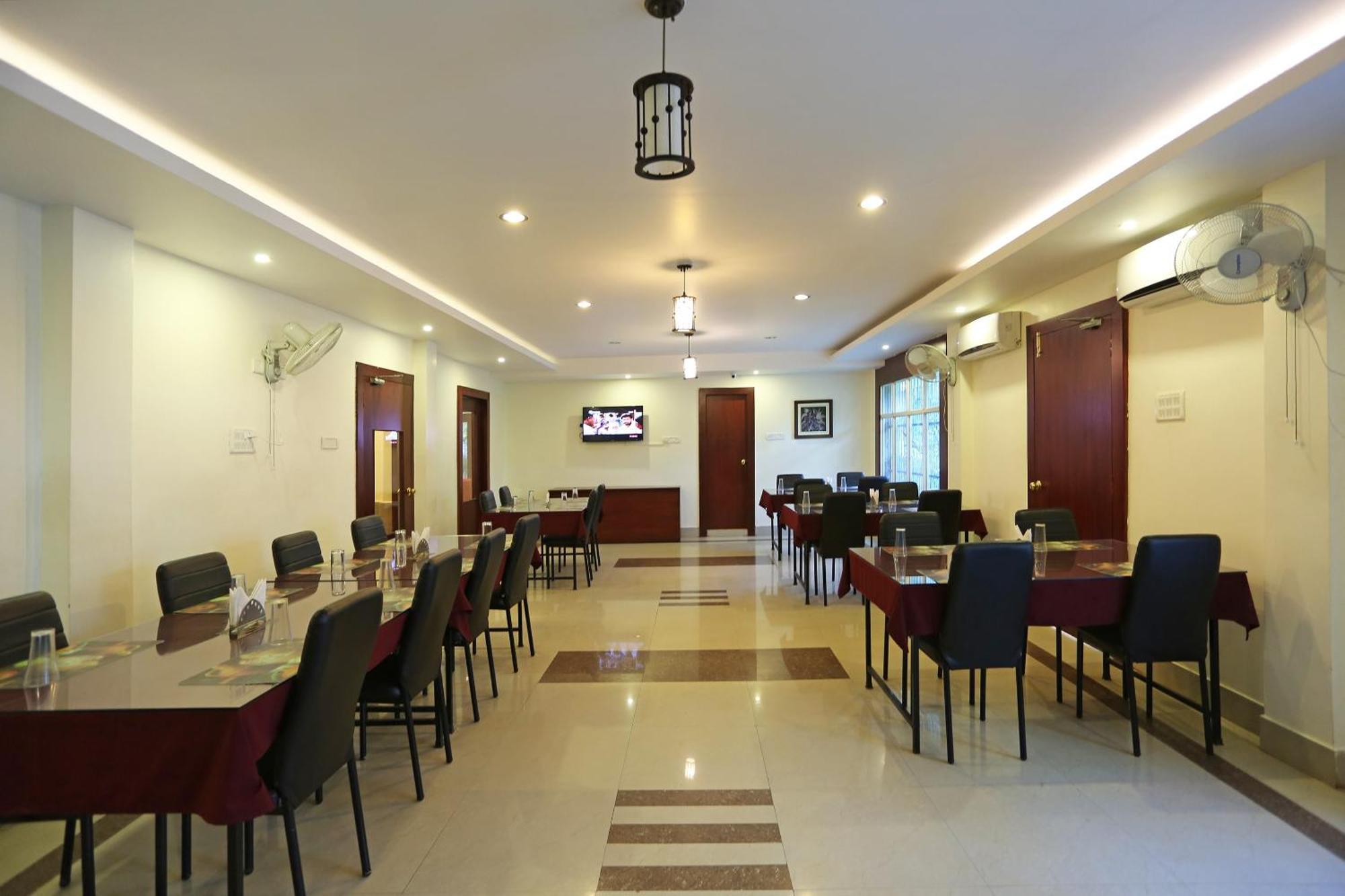 Oyo Stellar Resort Bhubaneswar Zewnętrze zdjęcie